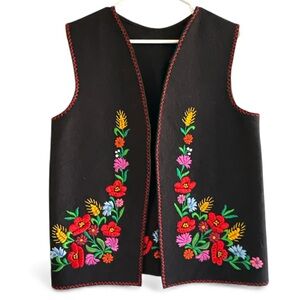 VTG Wool Felt Floral Hand Embroidered Vest Womens Sz L XL Boho Folkwear Layering